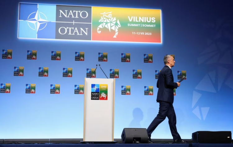 پاسخی به ناتو، سیگنالی برای روسیه