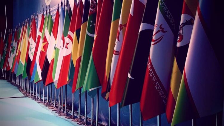 رئیسی در اجلاس سران سازمان همکاری اسلامی در ریاض شرکت میکند