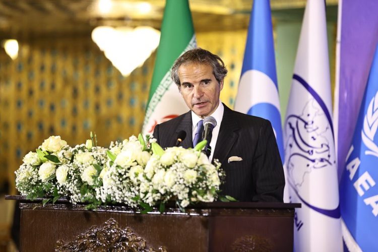 گروسی: بیانیه مشترک می‌تواند مسائل باقیمانده با ایران را حل کند