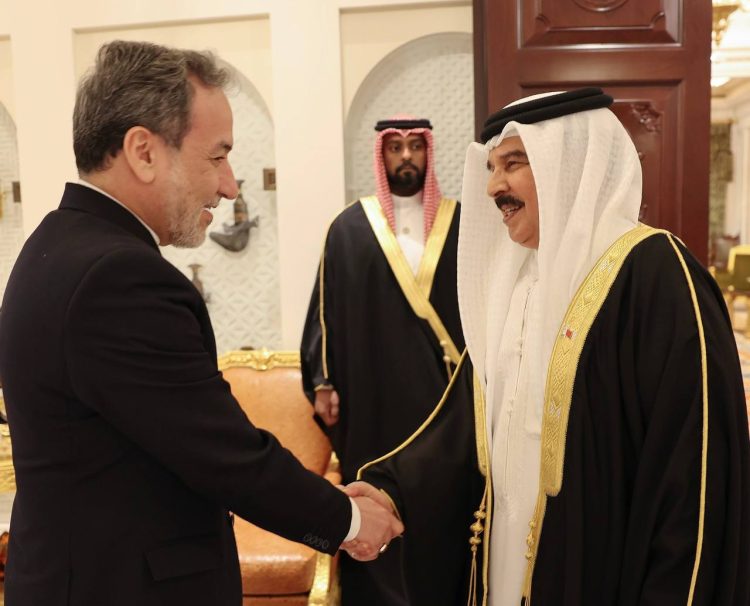 دیپلماسی بیواسطه وزیر خارجه ایران در منامه