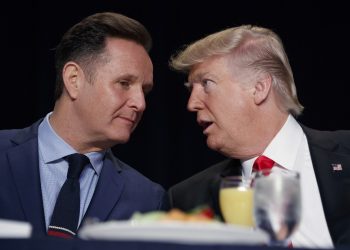 منتظر دعوا بین نمایندگان ویژه ترامپ در سیاست خارجی باشیم؟