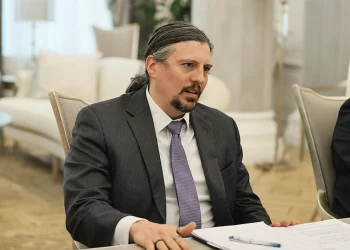 هزینه حمله به ایران سنگین است؛ ترامپ به دیپلماسی متوسل شود