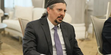 هزینه حمله به ایران سنگین است؛ ترامپ به دیپلماسی متوسل شود