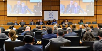 محاسبات راهبردی تهران؛ چرا فشار در آژانس به شتاب هسته‌ای ایران می‌انجامد؟