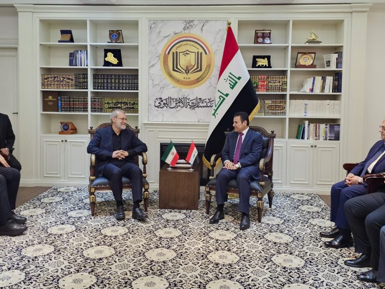 نخستین سفر خارجی علی لاریجانی به عراق و لبنان