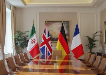 بازی تروئیکای اروپایی در زمین سیاست خارجی آمریکا