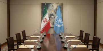 اختصاصی| عراقچی برای نهایی کردن توافق با مدیرکل آژانس در قاهره دیدار می‌کند