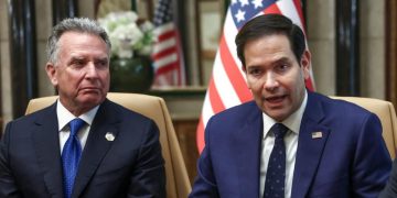 دیپلمات ارشد: روبیو با کنار زدن ویتکاف، کنترل کامل سیاست خارجی ترامپ را به دست گرفته است