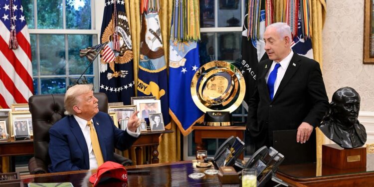 منبع: نتانیاهو چند روز قبل از حمله به دوحه، چراغ سبز ترامپ را گرفته بود